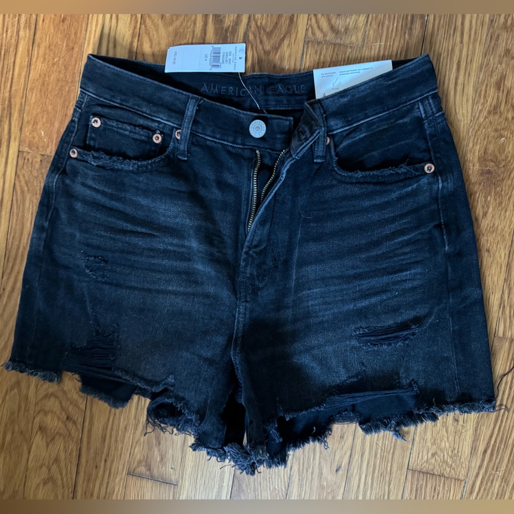 American Eagle Size 27/4 90s Boyfriend Midi Length Black Shorts